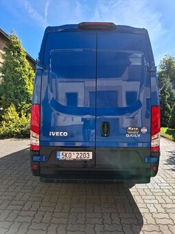 Iveco Daily - 7 míst       798000,-- Kč - 5
