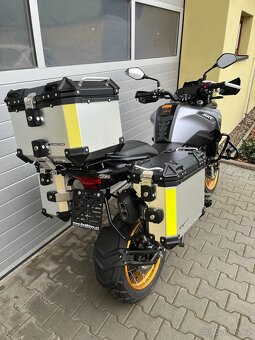 QJ motor SRT 700X - 5