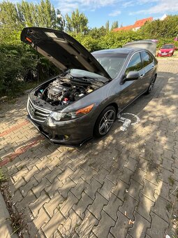 Honda Accord 8 2.4 - 5