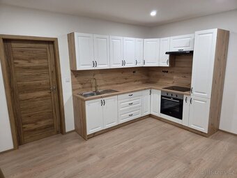 Nová kuchyně STELLA 250 x 205cm - 5