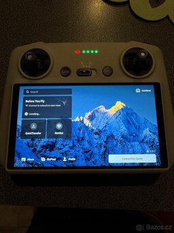 OVLADAČ DJI RC 230 - 5