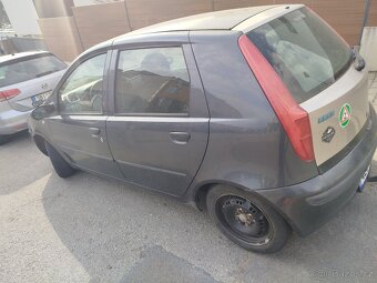 Fiat Punto - 5