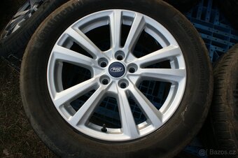 5x108 R17 hezka alu kola original Ford s pneu - 5