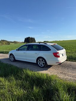 Škoda Superb combi II 2.0 tdi 125kw 12/2013 274tis - 5