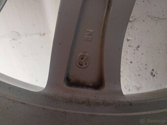 Prodám ALU kola r19 Mazda 5x 114,3, 7j,et50 pneu letní 225,5 - 5