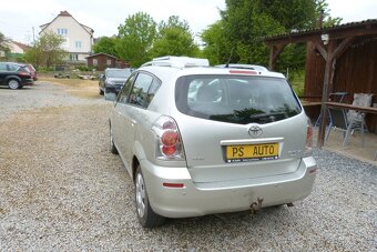 Toyota Corola Verso 1.8i 16v automat 7 míst - 5