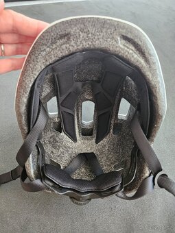 Dětská cyklistická helma - 5