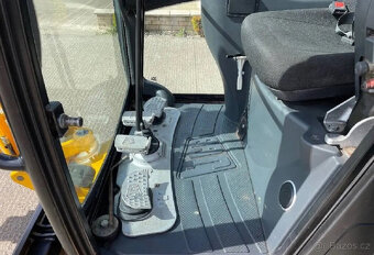 PÁSOVÝ minibagr 19HP|1227MTH|1,6t++3x lžíce(JCB 8016) - 5