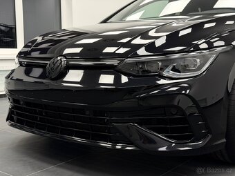 Volkswagen Golf 8 R Performance Akrapovič - 5