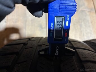 2x zimní pneu 225/45 R17 - 5