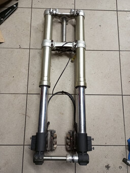 Triumph Tiger 800 XC 2011- - 5