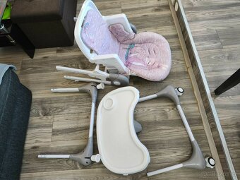 Polohovatelná jídelní židlička - 5