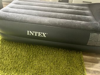 Intex nafukovací postel 80x180x40cm se zabudovanou el.pumpou - 5