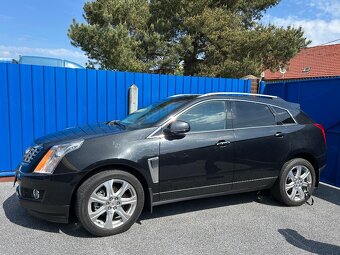 Cadillac SRX - 5