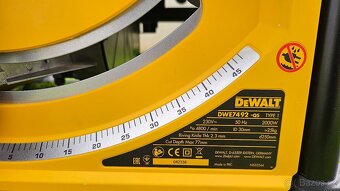 Stolní pila Dewalt - 5