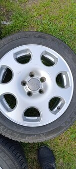 Prodám originální alu kola z Audi A6 C5. Alu R16 5x112 s pne - 5