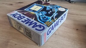 Originál Nintendo Game boy včetně krabice.Pěkný stav.Posilam - 5