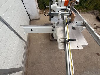 spodní fréza s čepovacím vozíkem SCM T130N - 5