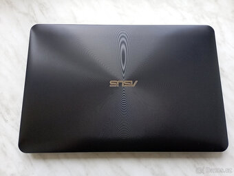 Asus F555L-Herní core i5-8g ram-240g ssd - 5