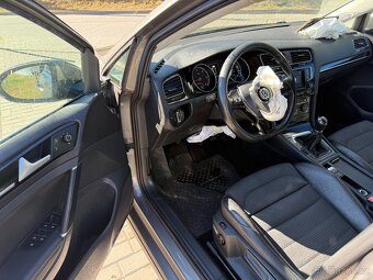 VW Golf Variant VII. 2.0 TDI 110kw / NAVIGACE / LED - 5