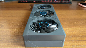 Gigabyte GeForce RTX 4060 Eagle OC - ZÁRUKA - 5