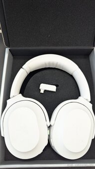 Razer Barracuda - 5