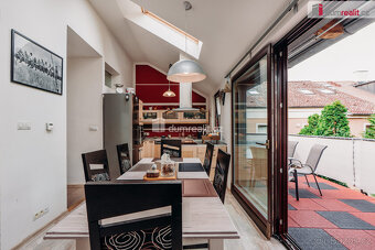 Dvougenerační RD 5+kk se dvorem Břeclav - 5