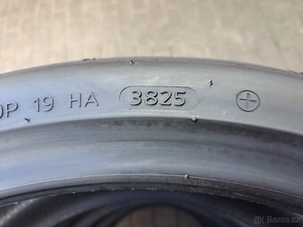 Hankook 235/35 R19 - 5