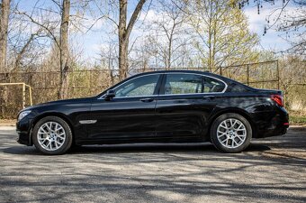BMW 750d xDrive | 2017 | servis, výborný stav - 5