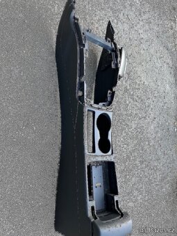 Středový tunel s loketní opěrkou Audi A4 B8 i Audi A5 - 5