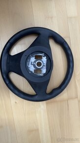 BMW e60 / e61 M - volant - 5