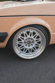 Volkswagen Golf mk1 - 5