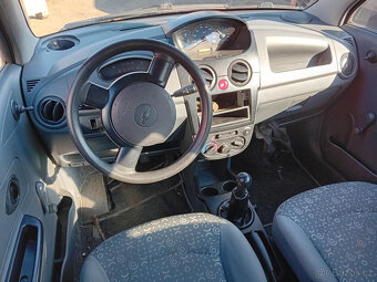 Chevrolet Spark 0.8 ( A08S3 ) 38kW r.2007 červená na náhradn - 5