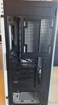 Prodám PC skříň DeepCool CC560 WH V2 (bílá) - 5