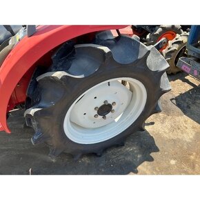 Malotraktor Hinomoto - 5