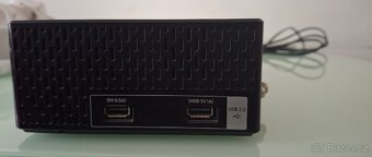 Samsung QE65Q95TCT QLED 4K, One Connect Box, Top stav - 5
