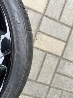 235/35 r19 - 5