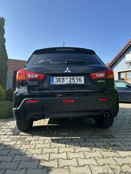 Mitsubishi ASX - 5