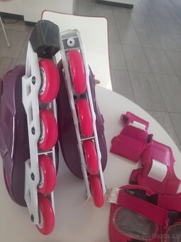 dětské kolečkové brusle Oxelo + chrániče - 5