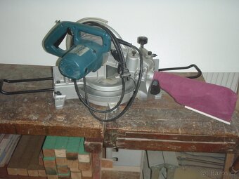 Pokosová pila Makita - 5