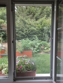 Sítě proti hmyzu - 5