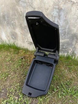 Loketní opěrka BMW e87/82/88 - 5