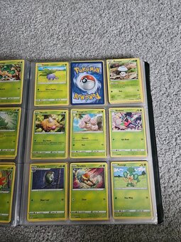 Album plne pokemon karet - 5