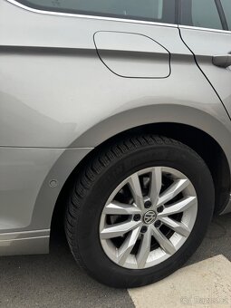 Prodám Volkswagen Passat b8 1.6tdi 88kw bez AdBlue Rv. 2015 - 5