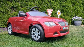 šlapací auto BMW 645 CI + semafor a dopravní značky - 5