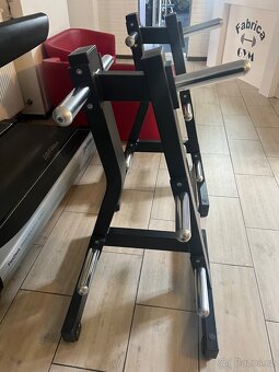 Technogym Plate Tree - stojany na kotouče - 5