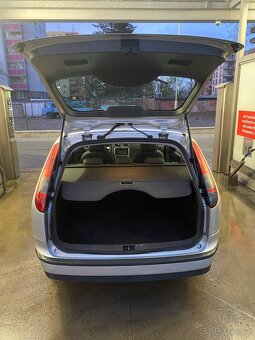 Ford Focus II combi, 1.6 benzín, 74 kW - 5