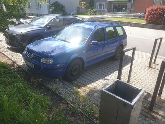 GOLF 4 VARIANT - 5