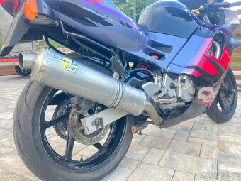 Honda CBR 600F r.v. 1992 TOP - stav - 5