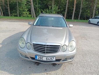 Mercedes Benz - 5